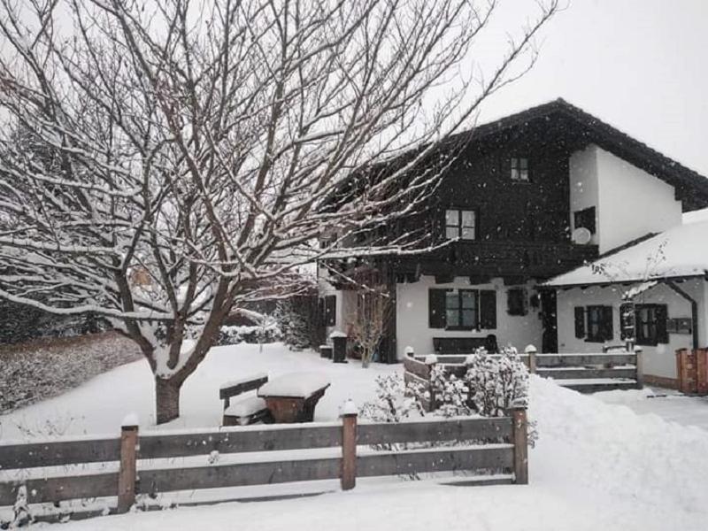 Gipfelblick Am Woessenerbach Apartamento Unterwössen Exterior foto